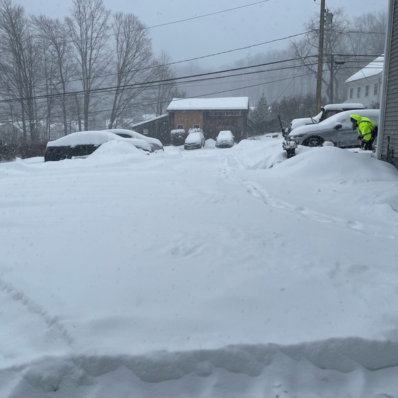 VACATION HOLD - Picture 3 of 10